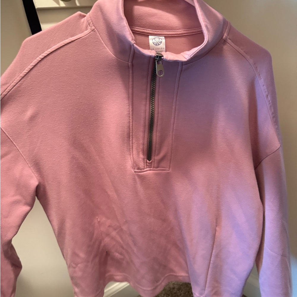 La Verde Size Petite Medium. Pink Quarter-Zip Pullover